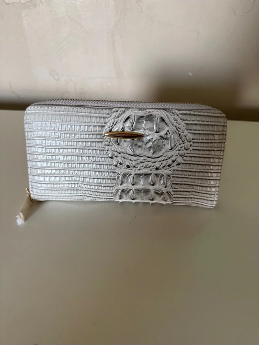 Croc-Embossed White Zip Wallet with Gold Bar Detail